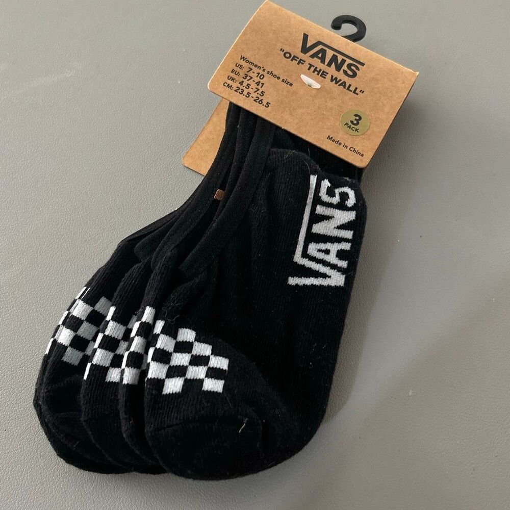 VANS 3 Pack No Show Socks NWT